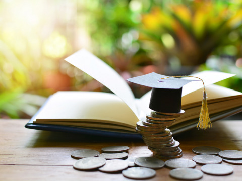 Feryal is drowning in debt from the loans she took to support her children