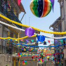 لنكون سببًا في فرحة الأطفال الأيتام  بإفطارهم في رمضان وكسوتهم في العيد