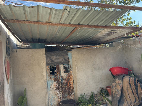 After her husband passed away, Duaa struggled alone to raise her four children in a fragile home lacking safety and basic needs