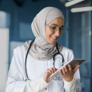 ساعدنا سدين في حملتين وما زالت تحتاج لمساندتها ماديًا لمتابعة دراستها دون إنقطاع 