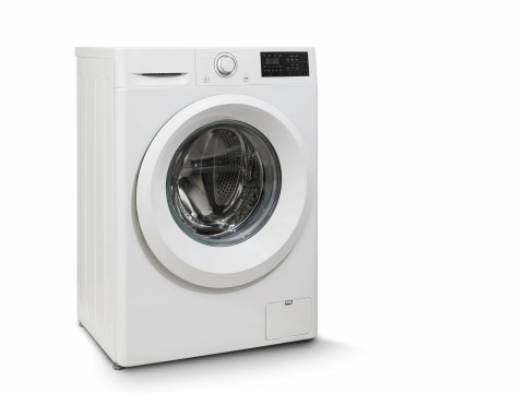 Sumaya undergoes kidney dialysis and needs a washing machine to ease her daily burden