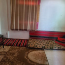 إصابة إياد في حادث دهس جعلته عاجزًا عن العمل، وهو الآن يعتمد على المساعدات بعد أن فقد القدرة على إعالة أسرته