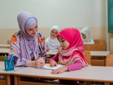 Ayat loves teaching and aspires to become a teacher to nurture future generations
